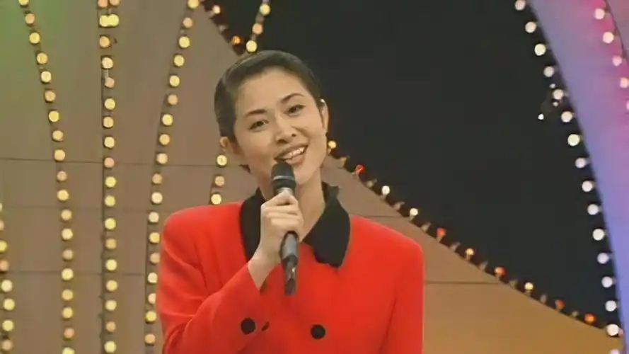 回忆91年春节晚会主持人倪萍一个举动骗了观众20多年