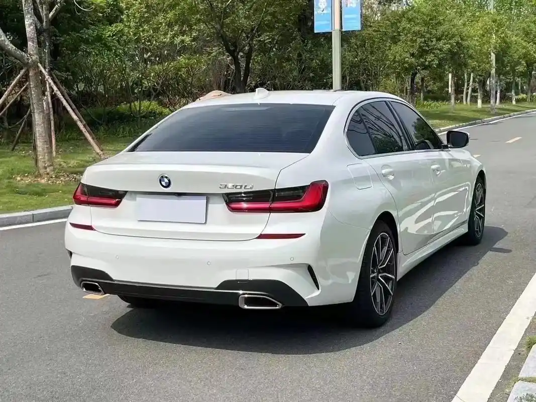 2021年7月宝马320li m运动套装