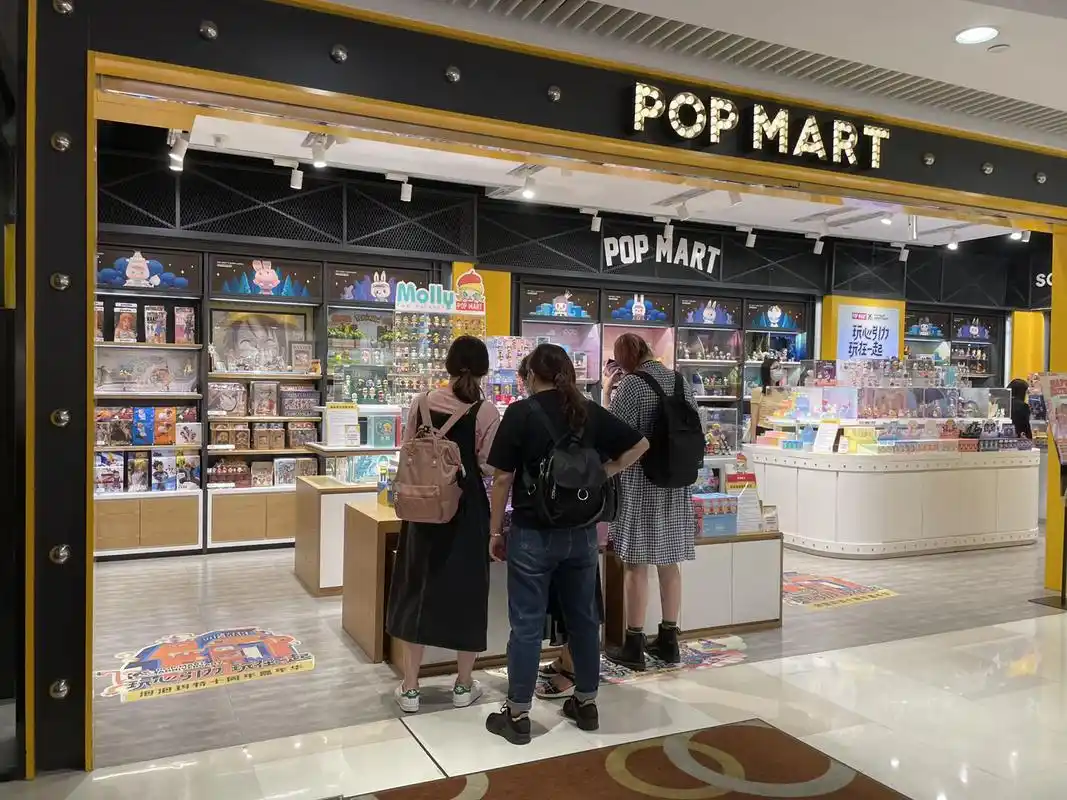 被z世代爆买的"盲盒第一股" 泡泡玛特2年利润暴增280倍的故事还能讲