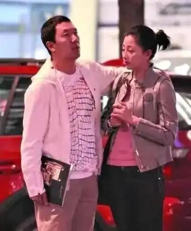 殷桃:被张丰毅批戏技,情伤多次单身依旧,凭《万里归途》再出圈