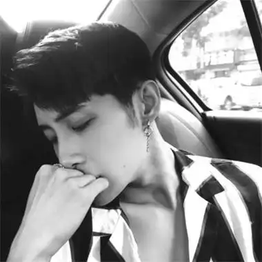 社会人霸气头像男生 超拽高冷男生图片大全