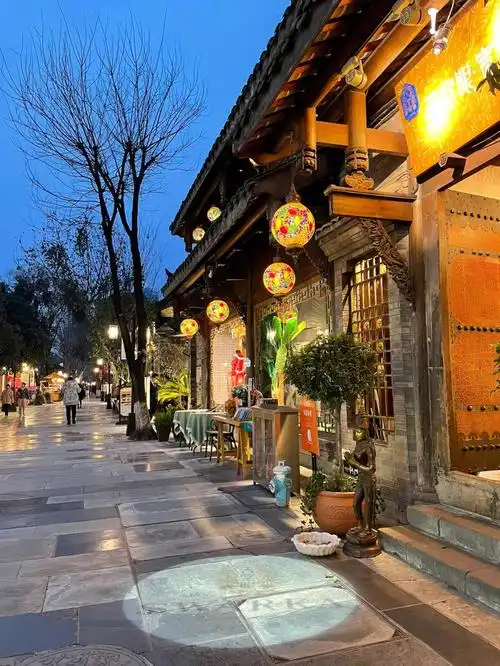 成都宽窄巷子夜景|据说来成都必打卡景点 ‼️