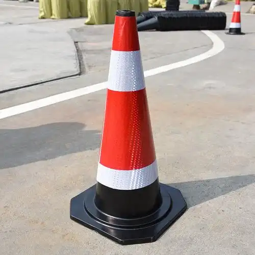 供应90cm橡胶路锥交通反光锥圆锥尖锥锥路雪榚筒警示障锥交通设施