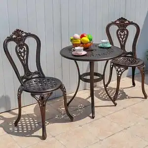 欧式铁艺桌椅图片