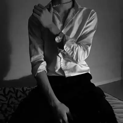 男生部位撩人头像 好看高清男生很a很高级部位头像图片