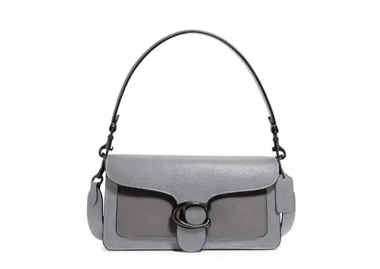 灰色包包搭配什么颜色的衣服