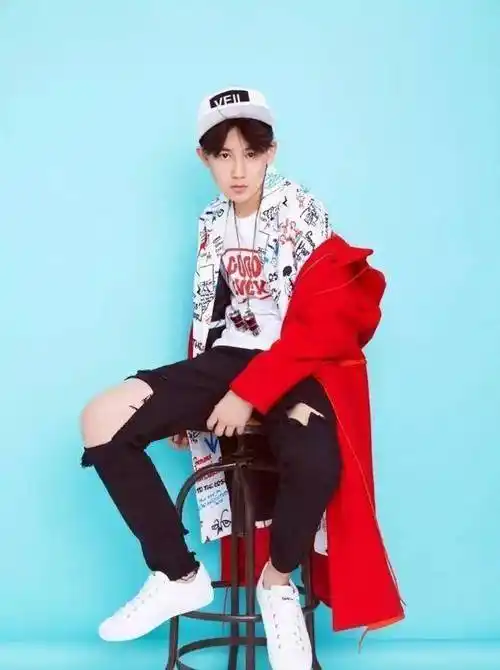 易烊千玺吴磊欧阳娜娜李兰迪……今年的艺考生也星光熠熠!