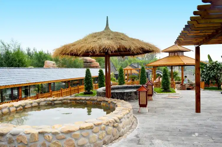 神农庄园温泉度假村