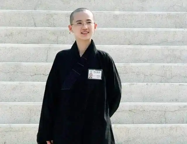 看破红尘的网名(看破红尘的网名两个字)