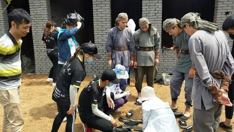 数字艺术与传媒学院2017级影视摄影与制作专业赴《燕子李三》剧组现场