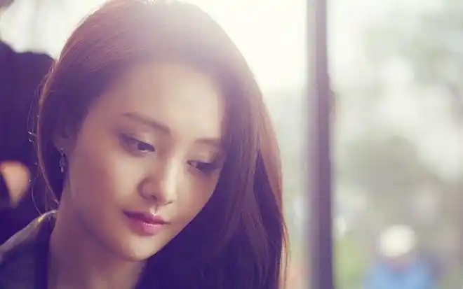 郑爽被曝出亲子鉴定结果并非亲生到底是怎么回事