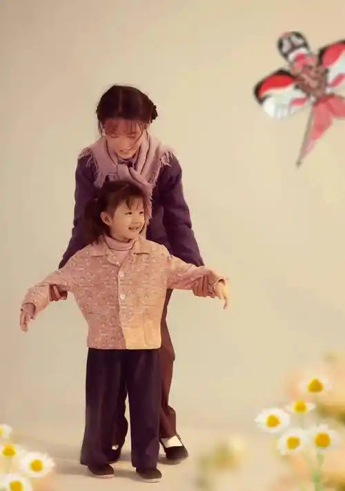 看李沁这个样子,我觉得就很像我小时候在老家看到的农村啊姐的