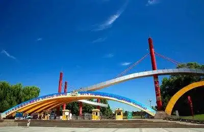 朝阳公园南大门