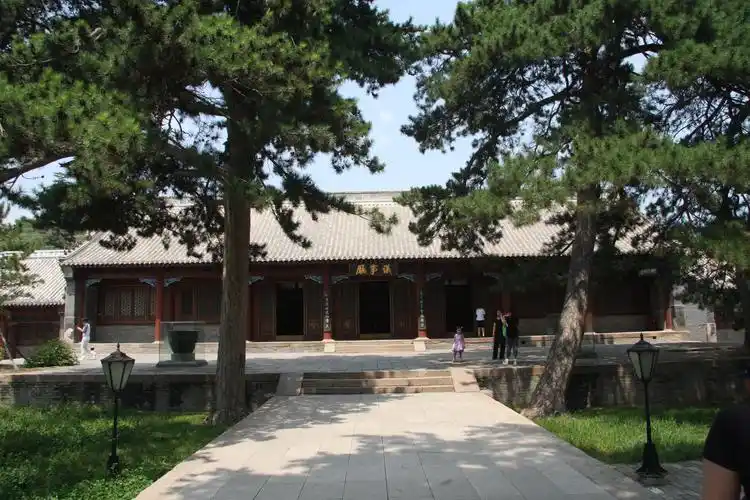 尊贵的王爷府(内蒙行十)