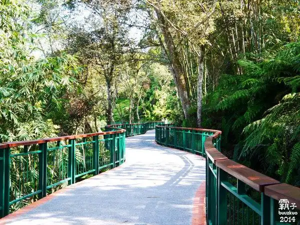 向山自行车道:大峡谷天空步道? 延伸走向潭面的向山眺望平台