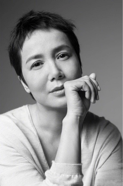 蒋雯丽,一个演员,一个永不迟暮的美人. 返回搜             责任编辑