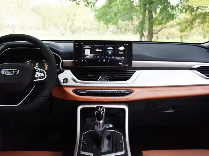 25英寸悬浮式中控屏