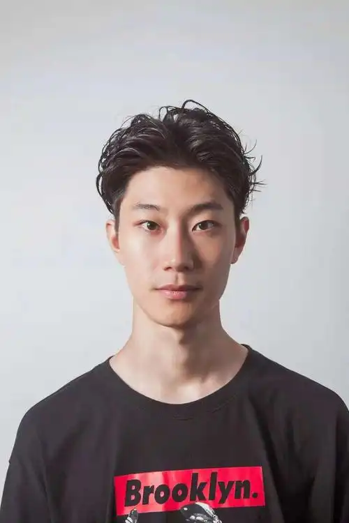 男士中发_微发型