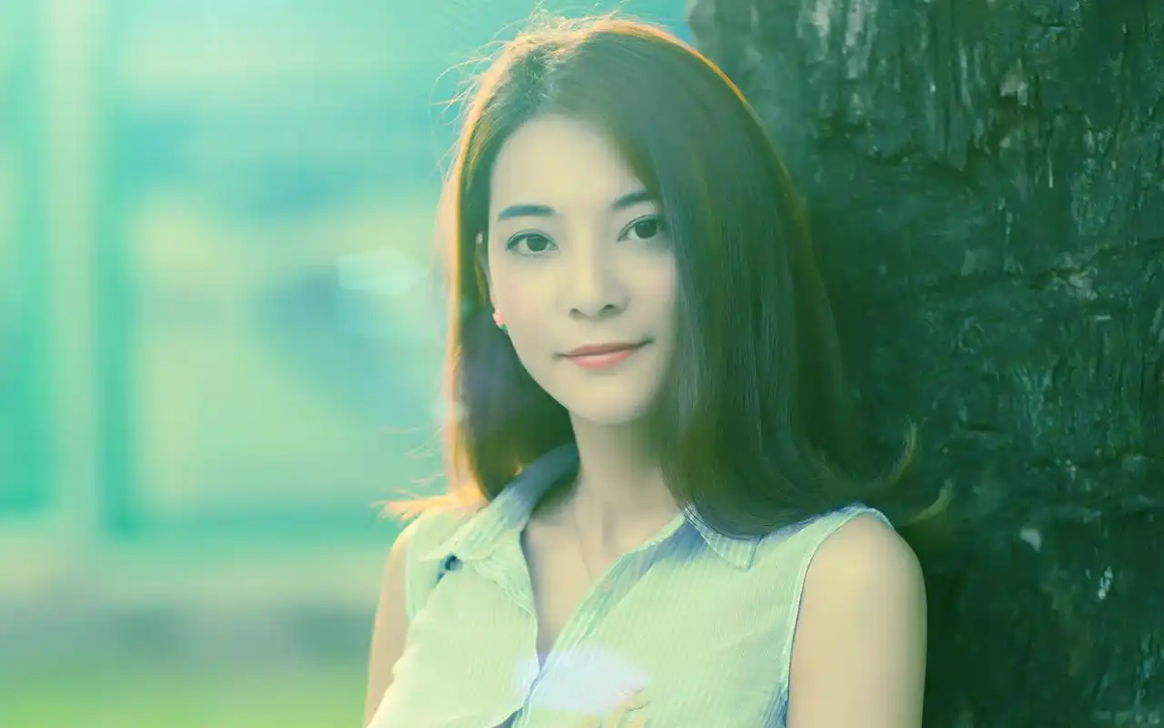 唯美小清新气质美女写真桌面壁纸高清大图预览2560x1600_美女壁纸下载