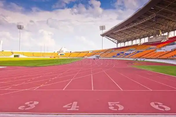 新国标塑胶跑道标准引领运动场地新风尚