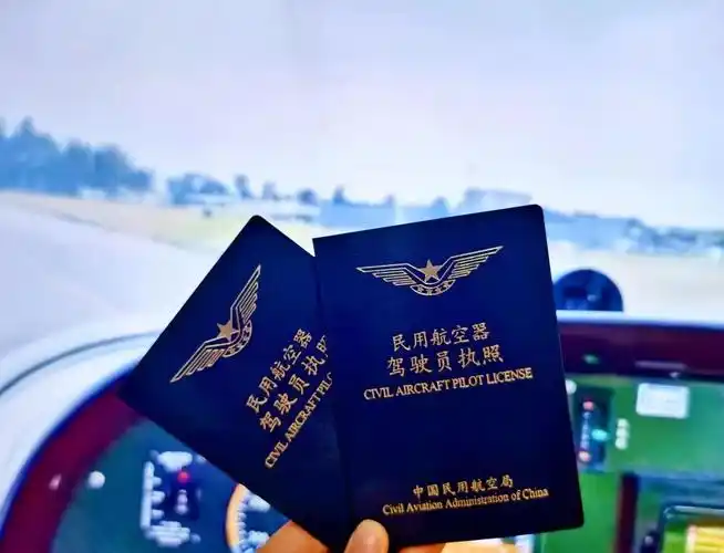 普通人学飞行:运动类飞行执照or直升机私用执照,总有一款适合你
