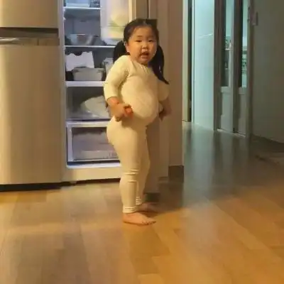 萌娃头像胖女 脸胖肚子胖胖萌娃头像超可爱图片_小孩头像_美头网