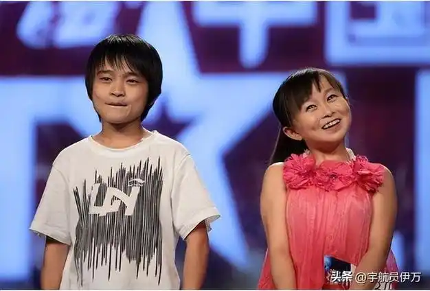 相信很多都看过她饰演的《樱桃红之袖珍妈妈》,剧中她的表现非常好,也