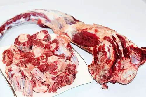 7斤新鲜黄牛牛尾巴带牛肉整根分切牛尾骨冷冻生鲜带骨火锅