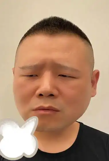 简介:岳云鹏cos微信新表情搞笑图片,分享一组岳云鹏图片给大家,图中的