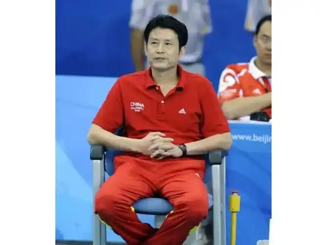 中国女排13不敌多米尼加前中国女排主帅陈忠和点评一针见血