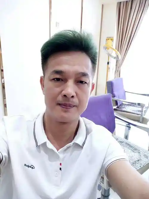 50岁离异男征婚照片(id:3903181)_广东东莞征婚交友_我主良缘网