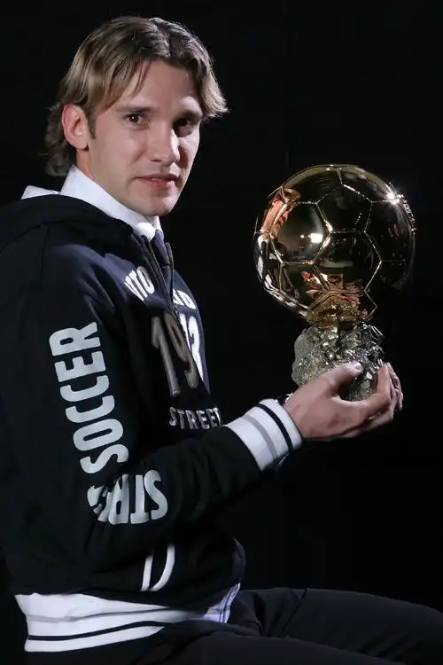 如何评价球员舍甫琴科