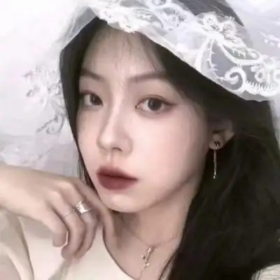 高冷女生真人头像 拿图dd 礼貌拿图图源网络 侵权会删掉.