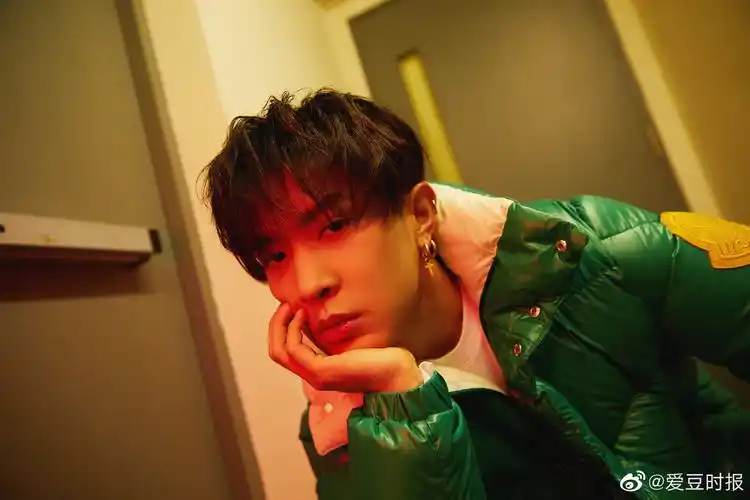 黄子韬真是8g网在冲浪吧,反应真快,发微博喊话马伯骞还磕么?