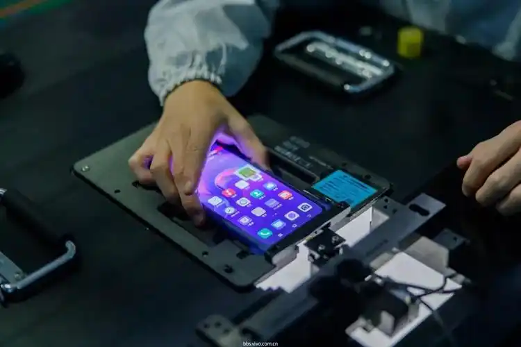 专业影像旗舰x30系列手机组装过程全曝光