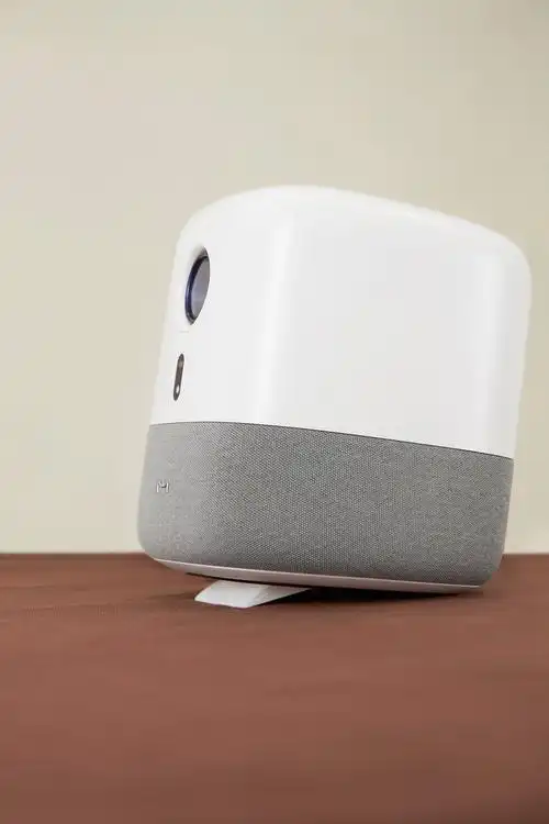 天猫魔屏n2投影仪