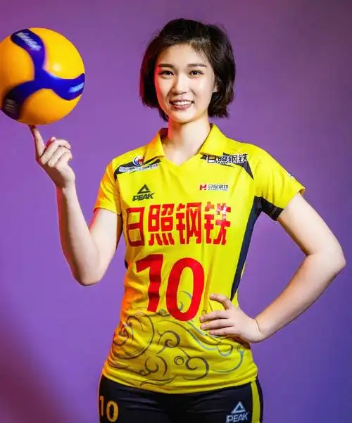 女排谁遗憾落选世界杯名单(女排王梦洁落选上热搜,网友感叹有实力太