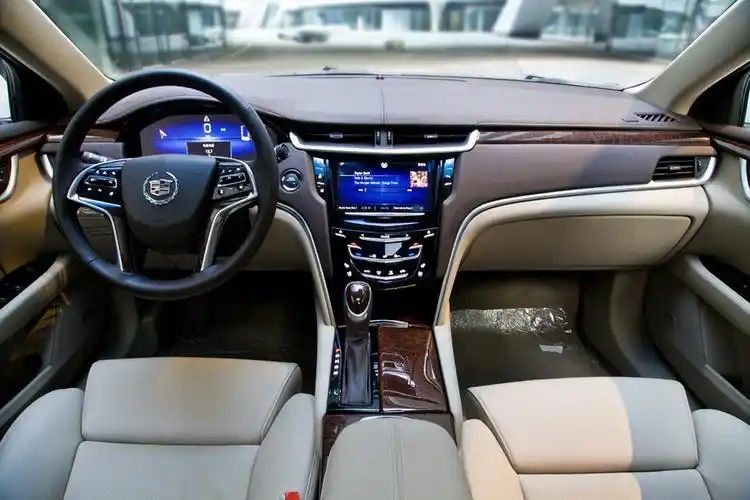 全新凯迪拉克xts外观,内饰细节实拍(12)