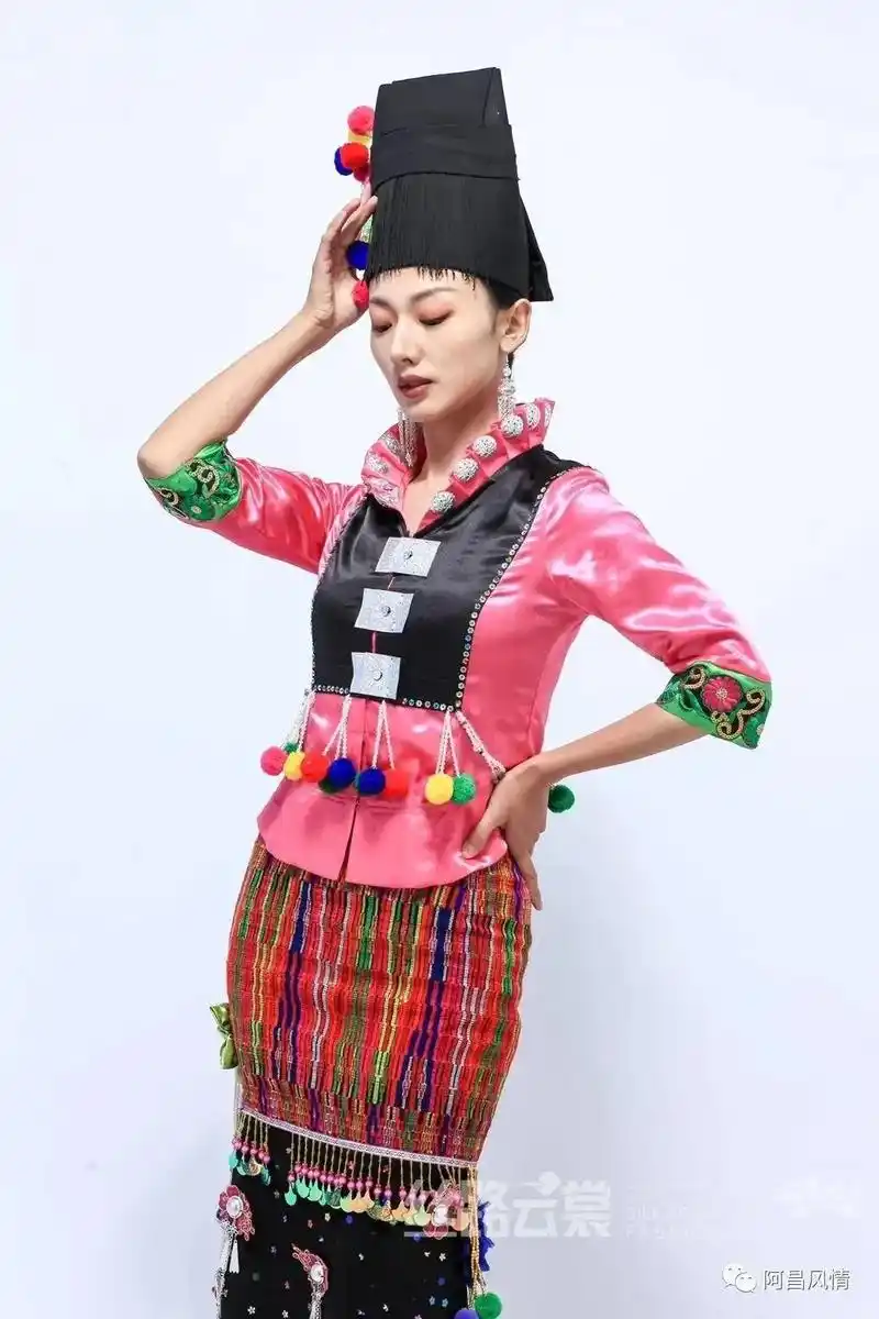 民族特色民族文化 阿昌族服饰梁河地区户撒地区芒市地区有三个 - 抖