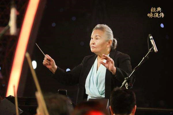 郑小瑛新中国第一位女指挥家的最后一搏