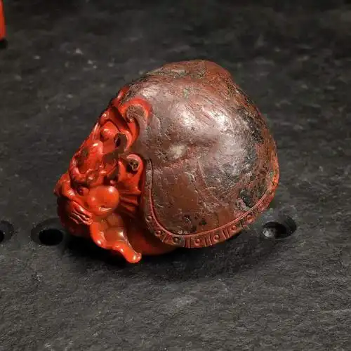 艺术文化的传承之美南红铁皮包浆