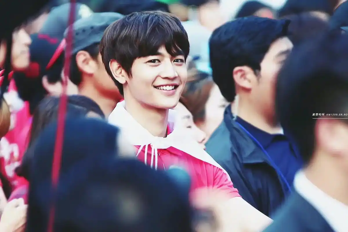 你浅浅的微笑就像乌梅子酱00#shinee #崔珉豪  #你 - 抖音