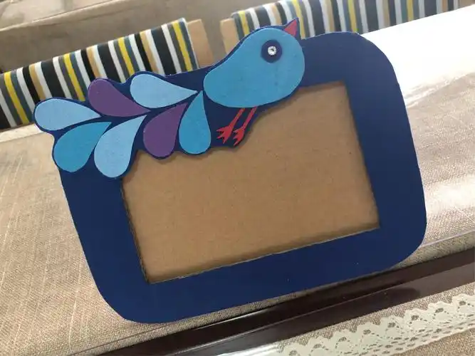 纸板创意 美在相框 —洲泉镇中心幼儿园美术社团活动