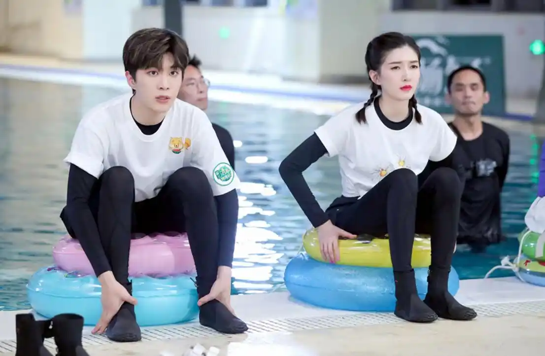 《青春环游记2》收视再夺冠成今夏必看最欢乐综艺 春游家族拥抱展现真