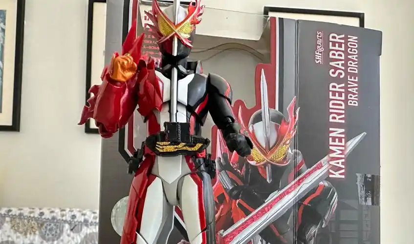 万代假面骑士圣刃shf 开箱