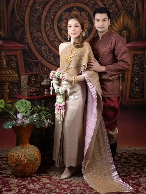 泰国古代传统服装690769