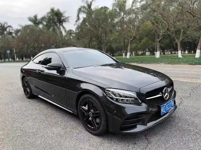 23年的奔驰c260轿跑开一年时间都不到不想了_奔驰c级社区_易车社区