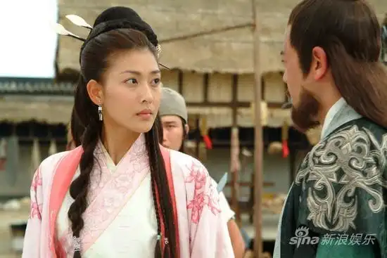 怒海雄心热播陈德容李彩桦争艳海盗船