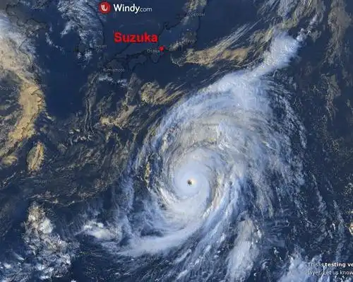 ¨日本>超强台风海思比持续加强