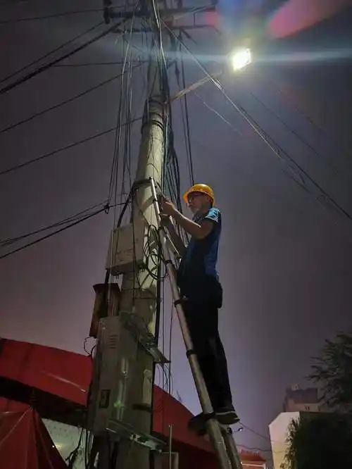 夜间抢修-高云帅-沧州电信新华区营销中心-15373320655-急用户之所急